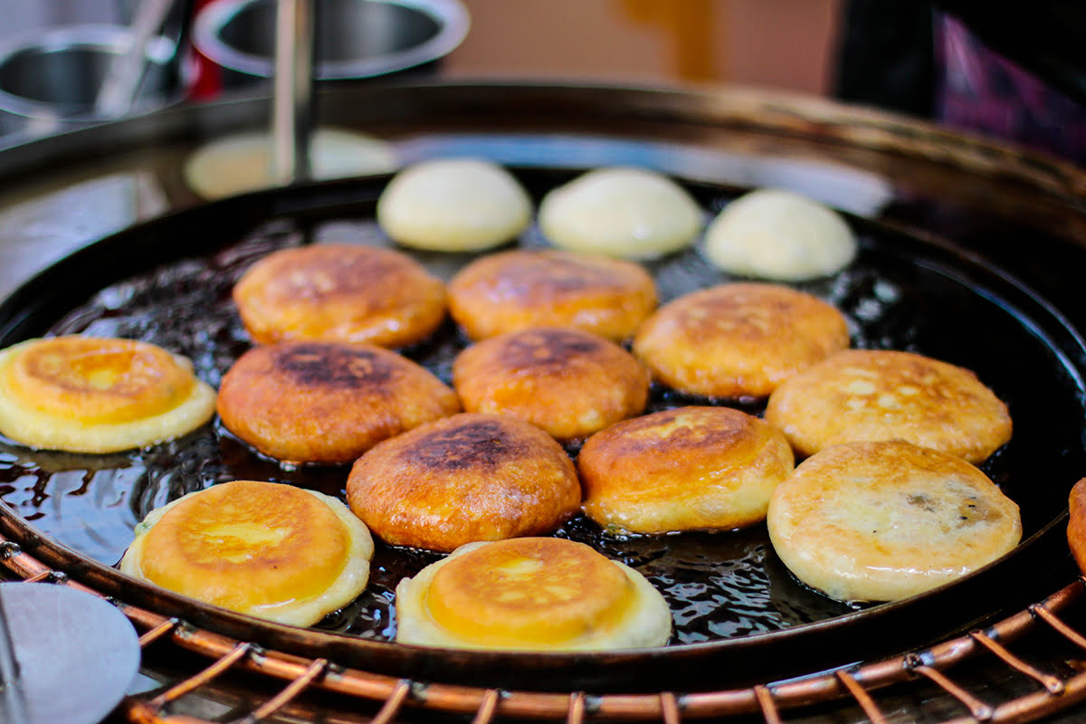 Cibo di strada coreano a Insadong, Seul