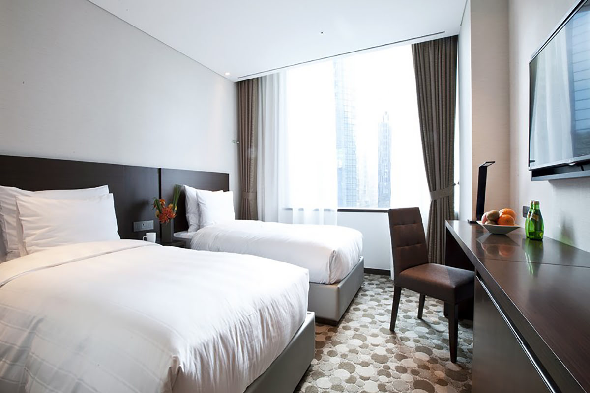 Seoul shopping-Lotte City Hotel Myeongdong
