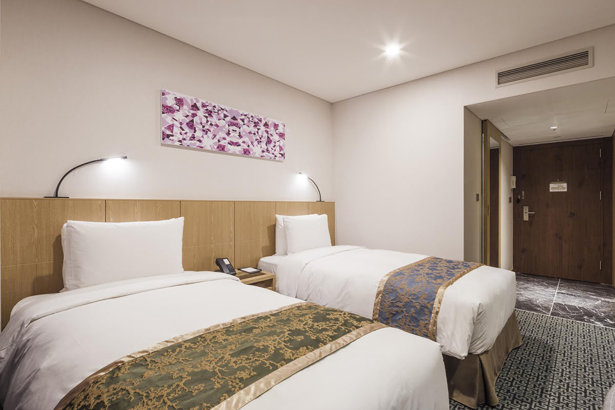 Seoul shopping-Tmark Grand hotel Myeongdong