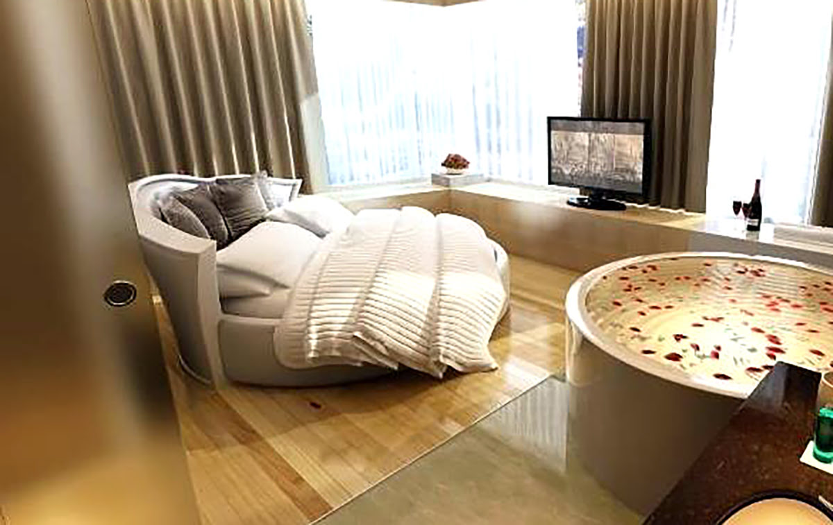 Hotels-Singapore boat tours-Bay Hotel Singapore