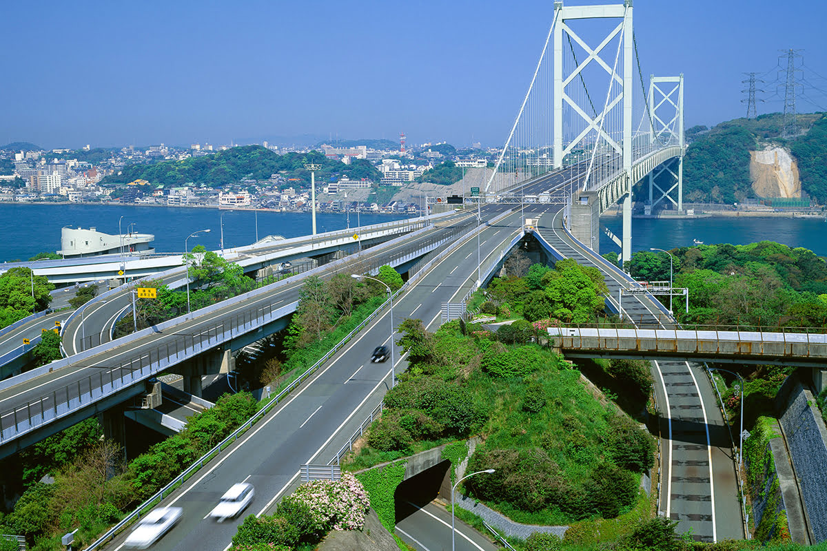 Traveling in Kyushu-Japan-JR Rail Pass-rental car-expressway
