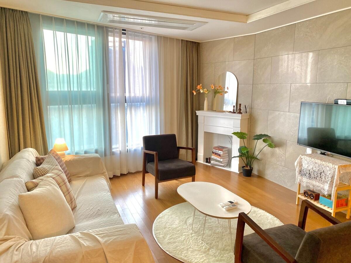 vacation rentals in Busan-Haeridan House - Lovely Sensibility Lodging♡