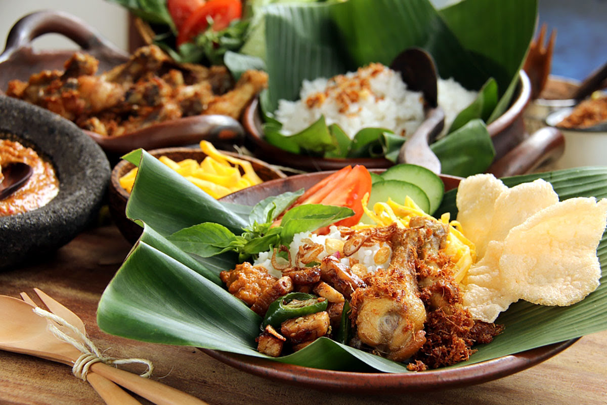 Indonesian Street Food  5 Places to Eat Top  Restaurants 