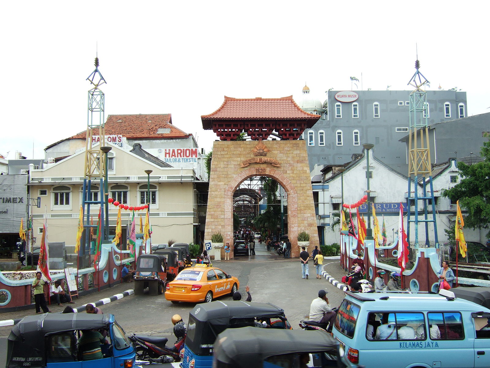 Pasar Baru-Jakarta shopping