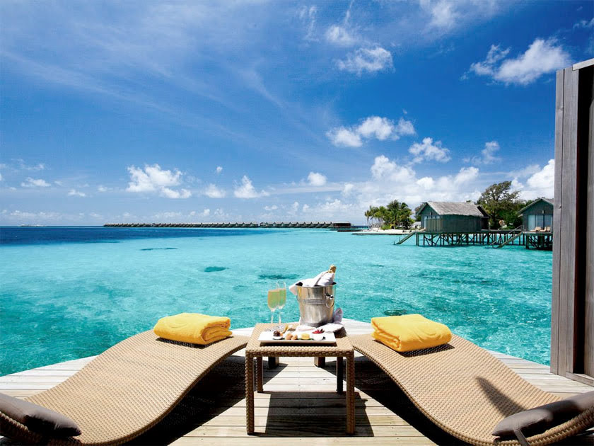 Centara Ras Fushi Retreat & Spa Maldives