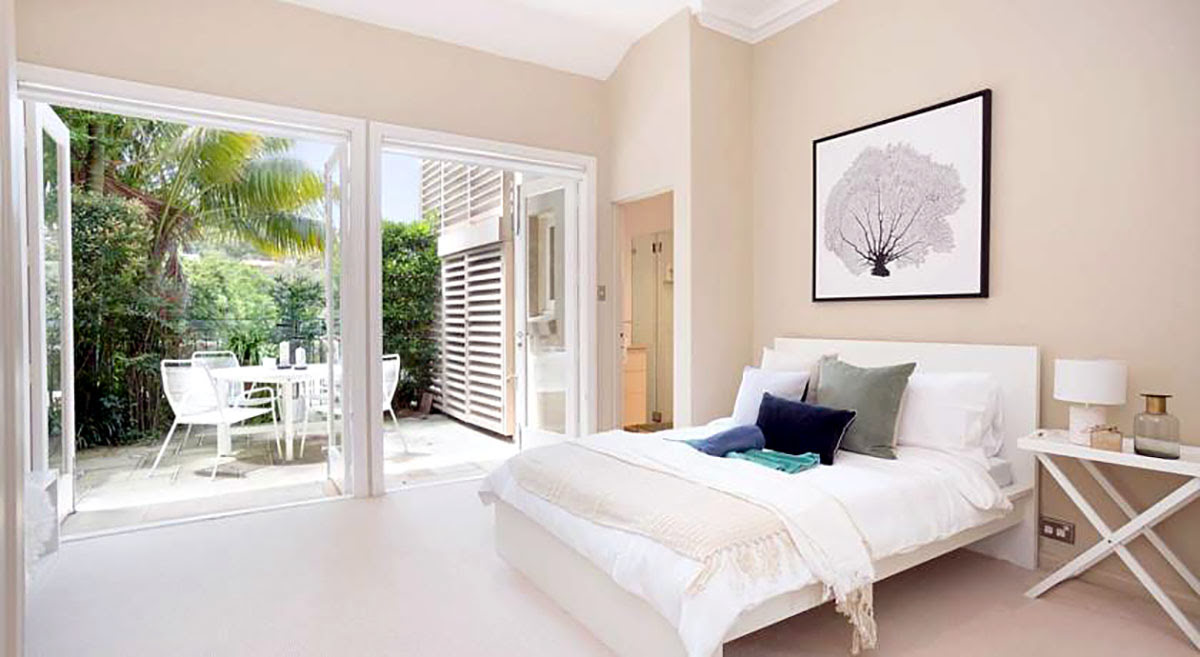 Hotels in Sydney-traveling-Luxury Beachside Retreat 3 Bedrooms