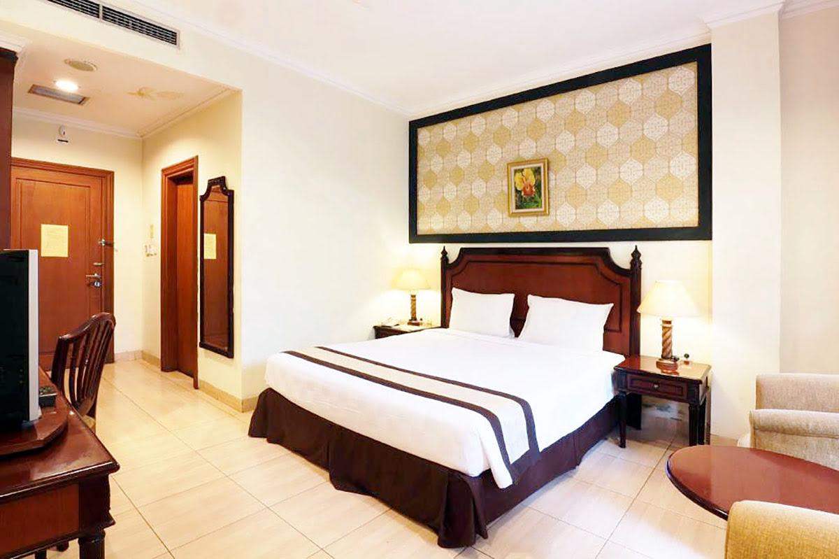 Attractions-hotels in Jakarta-Hotel Desa Wisata