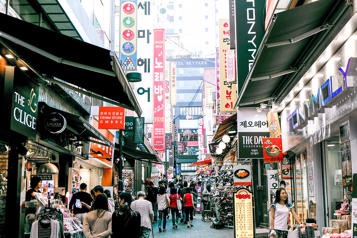 Myeongdong_Lotte Department Store_M PLAZA