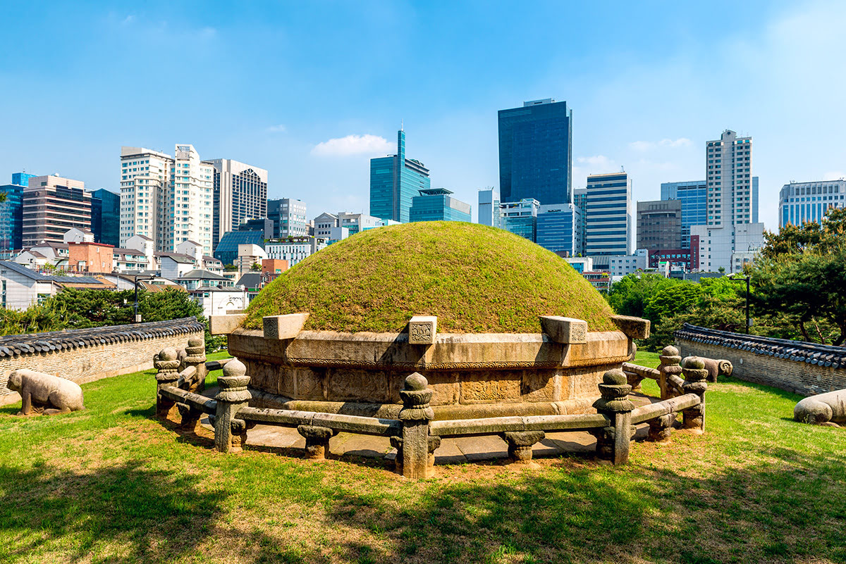 Gangnam_Tombe reali Seolleung e Jeongneung Royal Tombs_Apgujeong Rodeo Street 