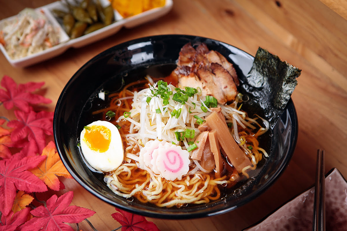 Semangkuk mie ramen