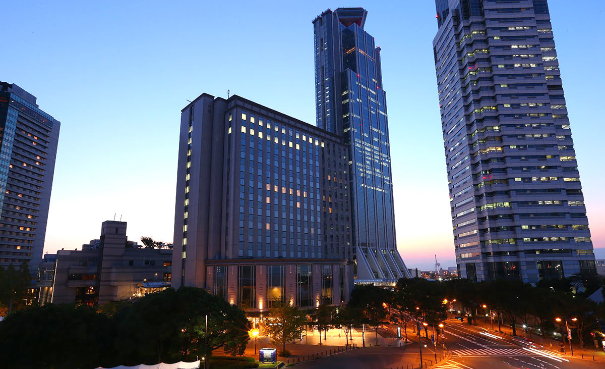 Places to get Japanese souvenirs in Osaka-Quintessa Hotel Osaka Bay