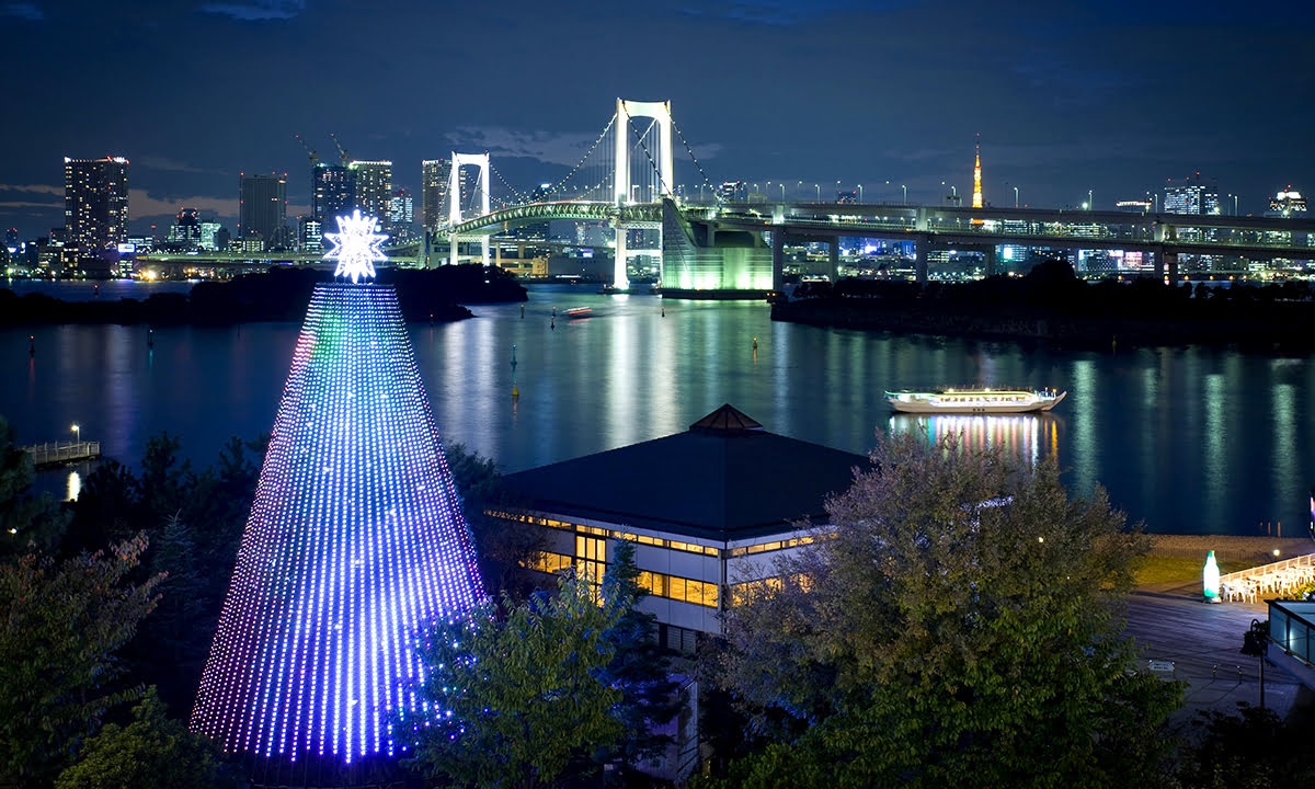 Aktiviti menarik di Odaiba_Decks Tokyo Beach