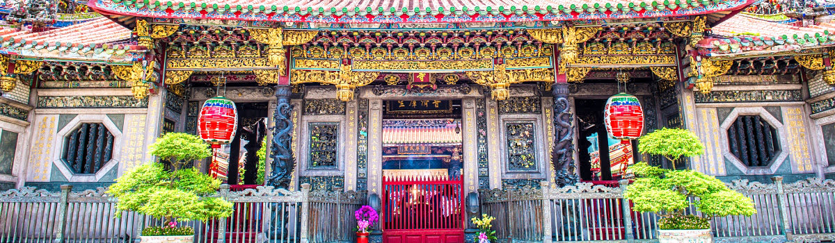 Longshan Temple Information | A Can&#8217;t-Miss Free Activity in Taipei, Taiwan