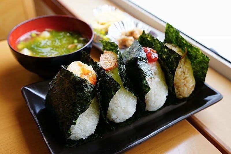 Onigiri (Riceball Kyuusann)