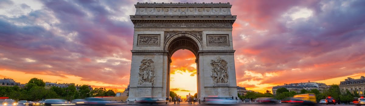 Paris Travel: Tempat Wisata dan Hotel di dekat Arc de Triomphe