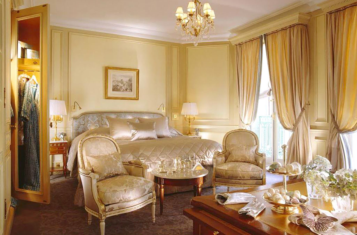 Best luxury hotels in Paris-Le Meurice Paris