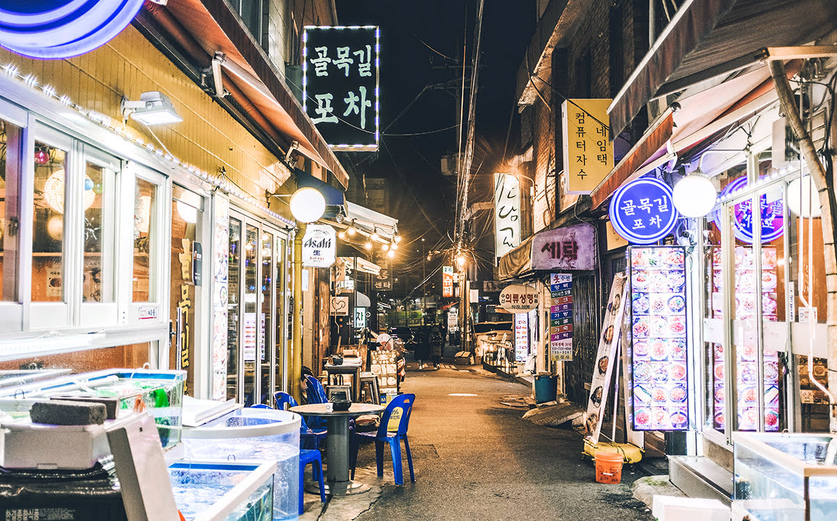 A legjobb olcsó szállodák Seoul-Itaewon Shopping Street-ban