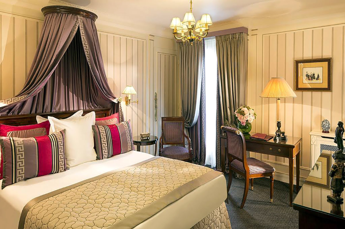 パリ旅行のベストシーズン-フランス-ホテル ナポレオン