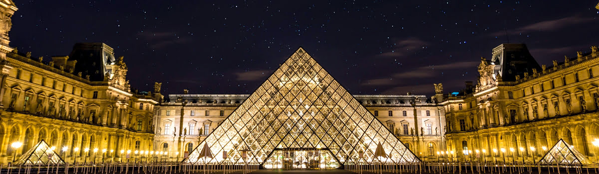 Louvre Museum-Paris-France-Featured photo-night view