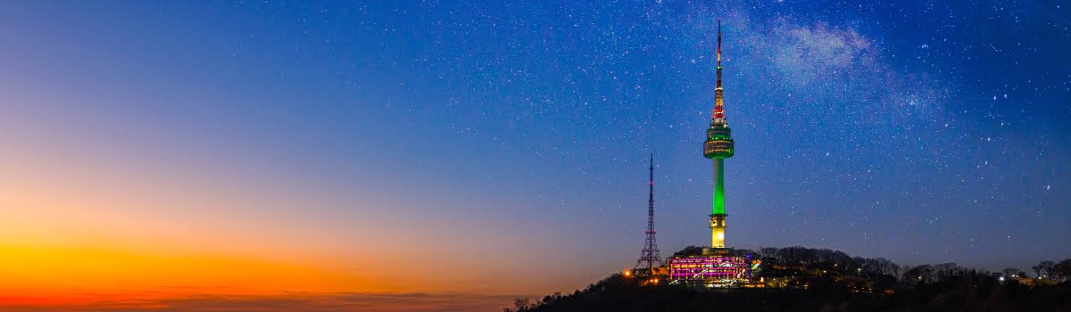 Pemandangan Kota dari N Seoul Tower di Puncak Gunung Namsan