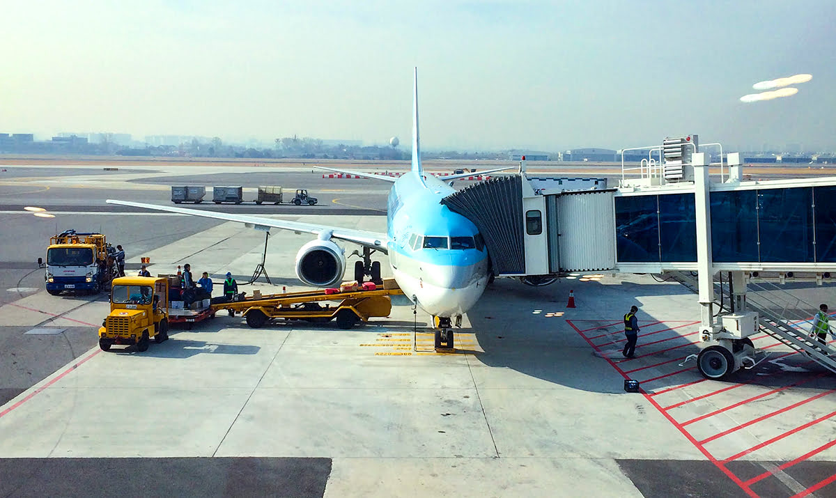 ソウルの空港-韓国-金浦国際空港-エアリアル-フロント-ビュー