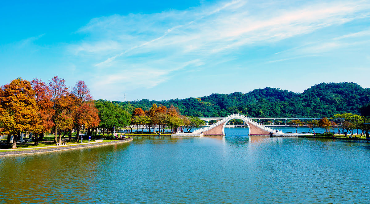 Zhongshan-Taipei-ting at gøre-efterår i Taipei