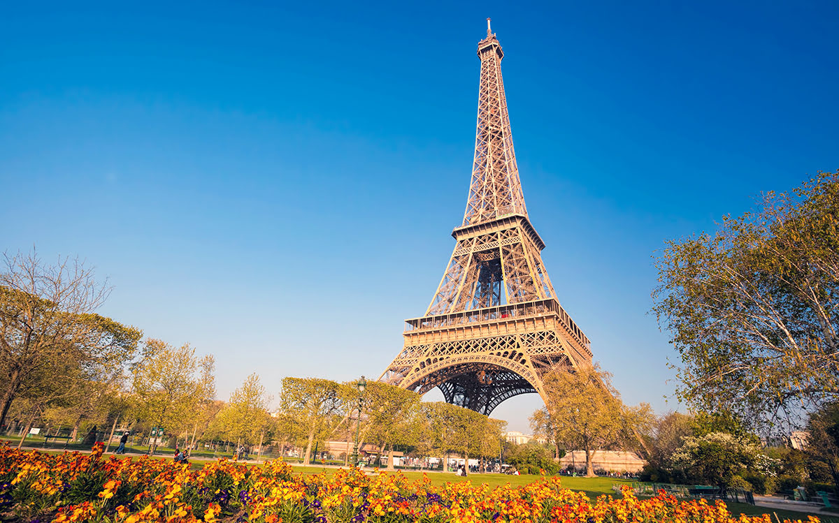 Paris attractions-travel France-Eiffel Tower