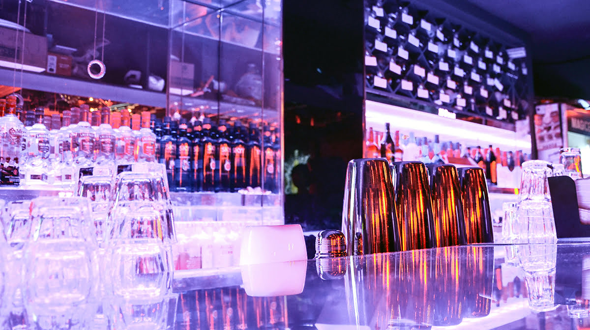 Chơi đêm ở Seoul-quán bar-câu lạc bộ-Hàn Quốc-lounge-quán bar địa phương