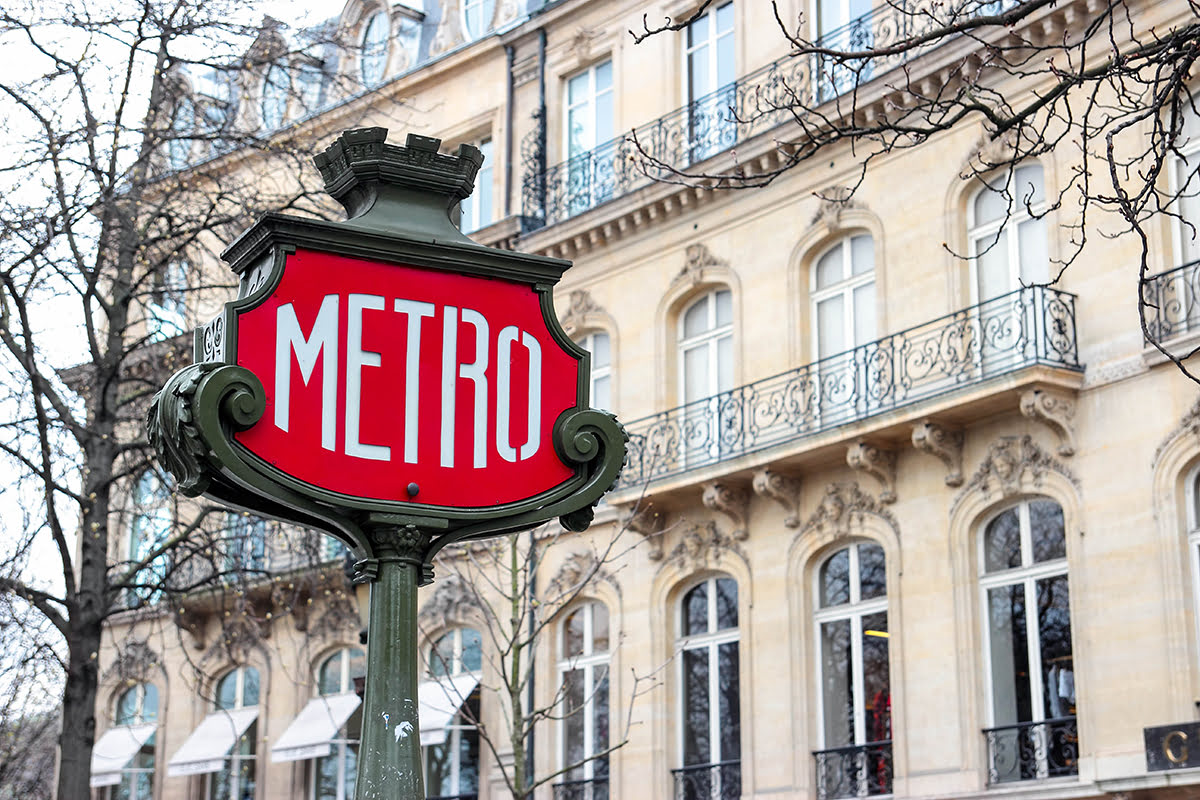 Day trips from Paris-France-travel-metro