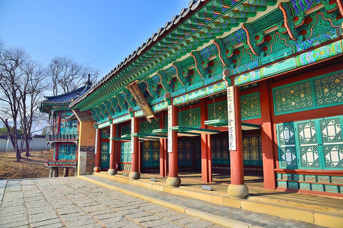 Pałac Gyeongbokgung-Seul-komnaty mieszkalne rodziny królewskiej-biblioteka
