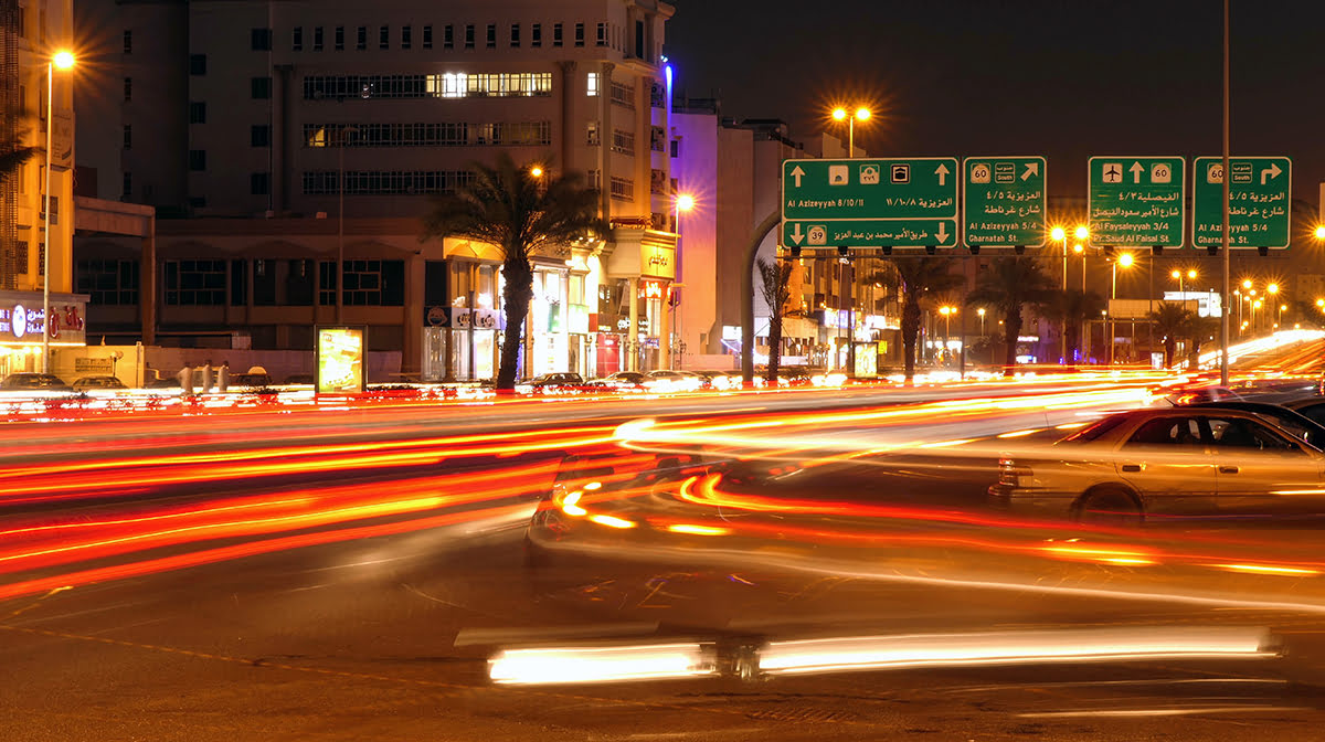 Shopping in Jeddah-Saudi Arabia-Tahlia Street