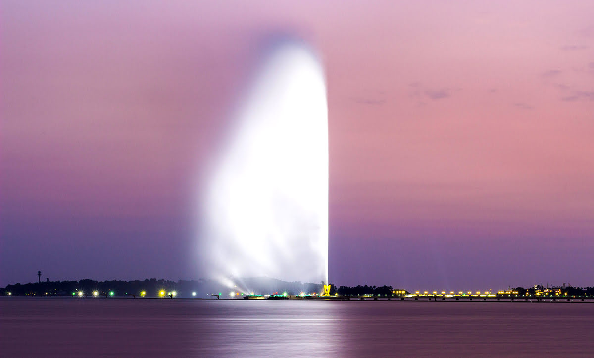 Things to do in Jeddah-Saudi Arabia-King Fahd's Fountain