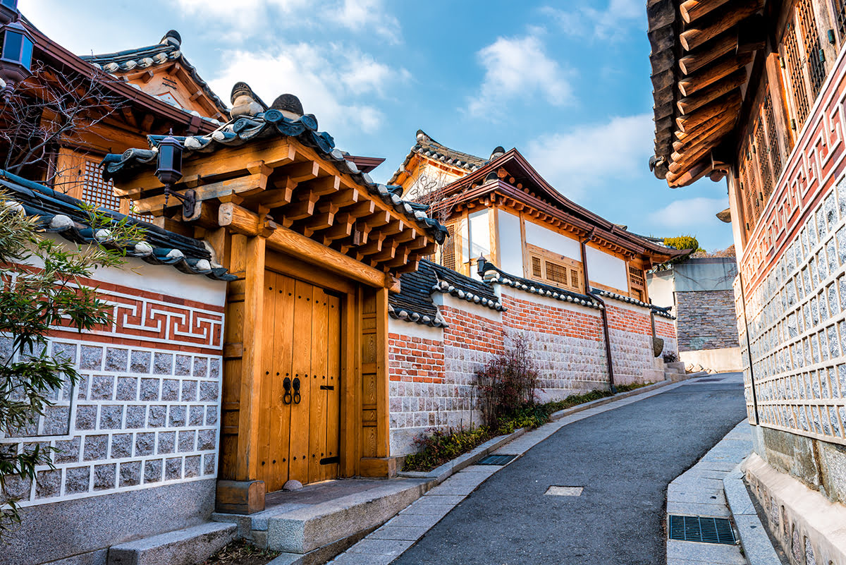 Things to do in Seoul-Bukchon Hanok Village