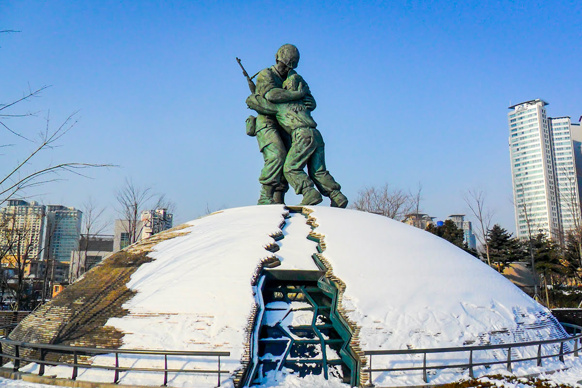 韓國首爾的朝鮮戰爭紀念碑