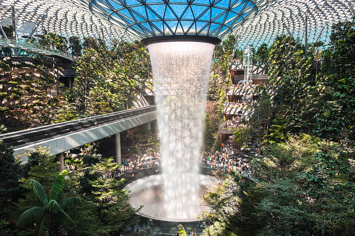Changi Airport-The Jewel (Forest Valley)