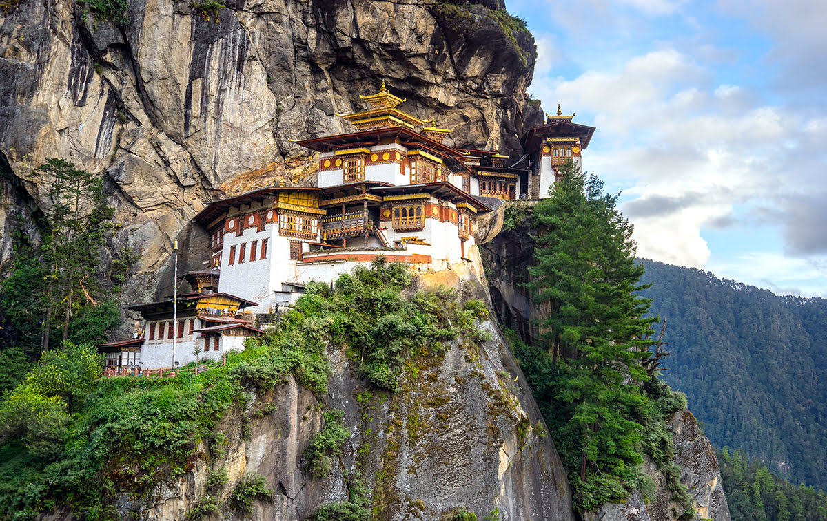 Trips in the Himalayas-Bhutan-Tiger’s Nest-Taktshang Palphug Monastery