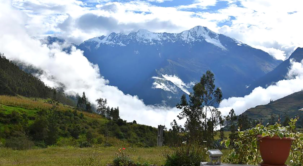Hotels in Peru-backpacking-hiking trip-CasaNostra Choquequirao