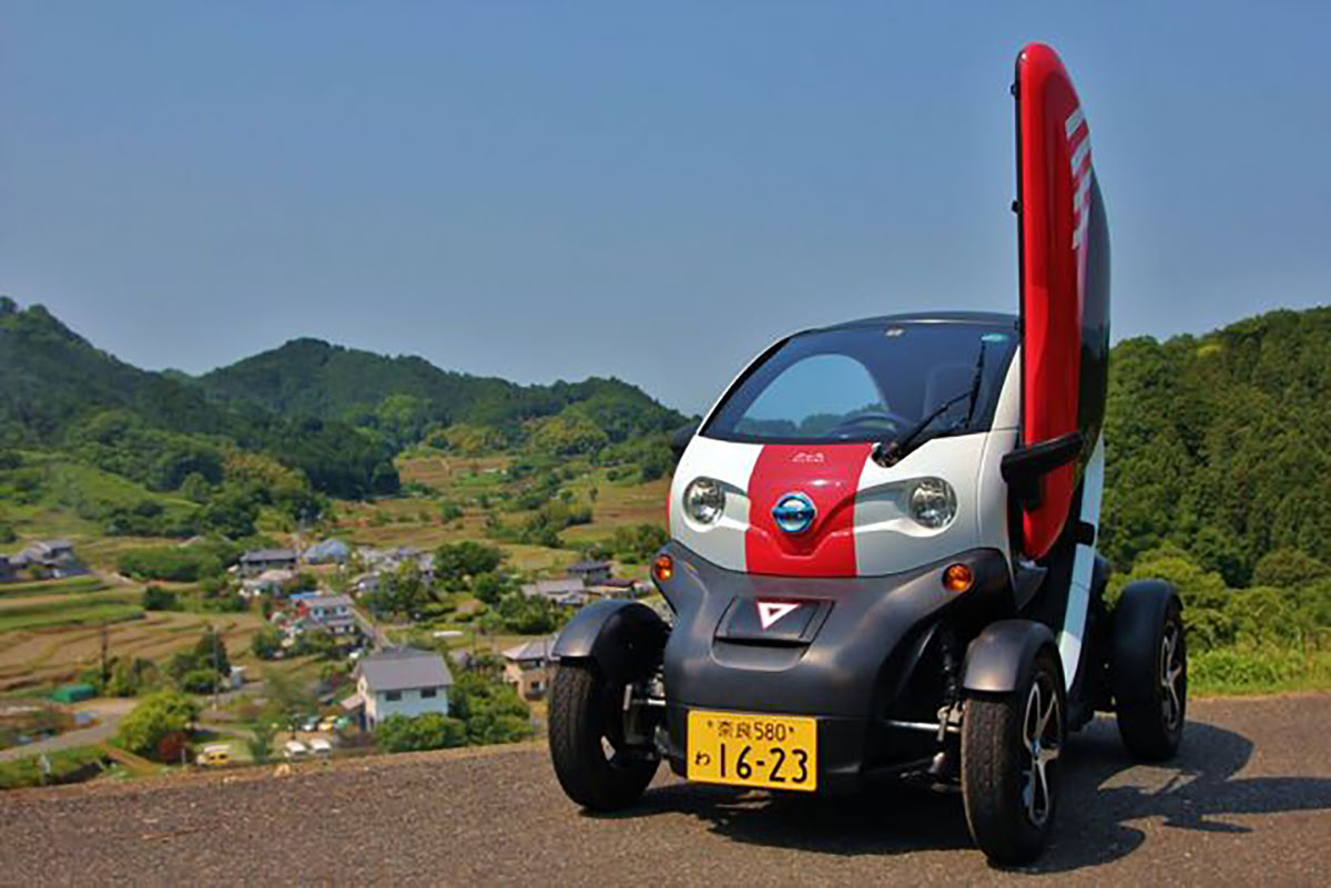 Things to do in Nara-Drive a Michimo Car