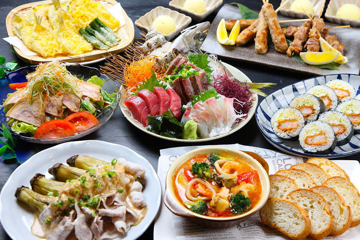 Eine Vielzahl japanischer Gerichte Eine Vielzahl japanischer Gerichte
