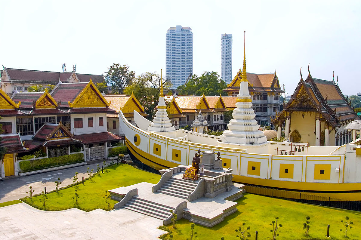 Bangkok vacation rentals-holiday homes-Thailand-Wat Yannawa-Blue Elephant cooking school and restaurant