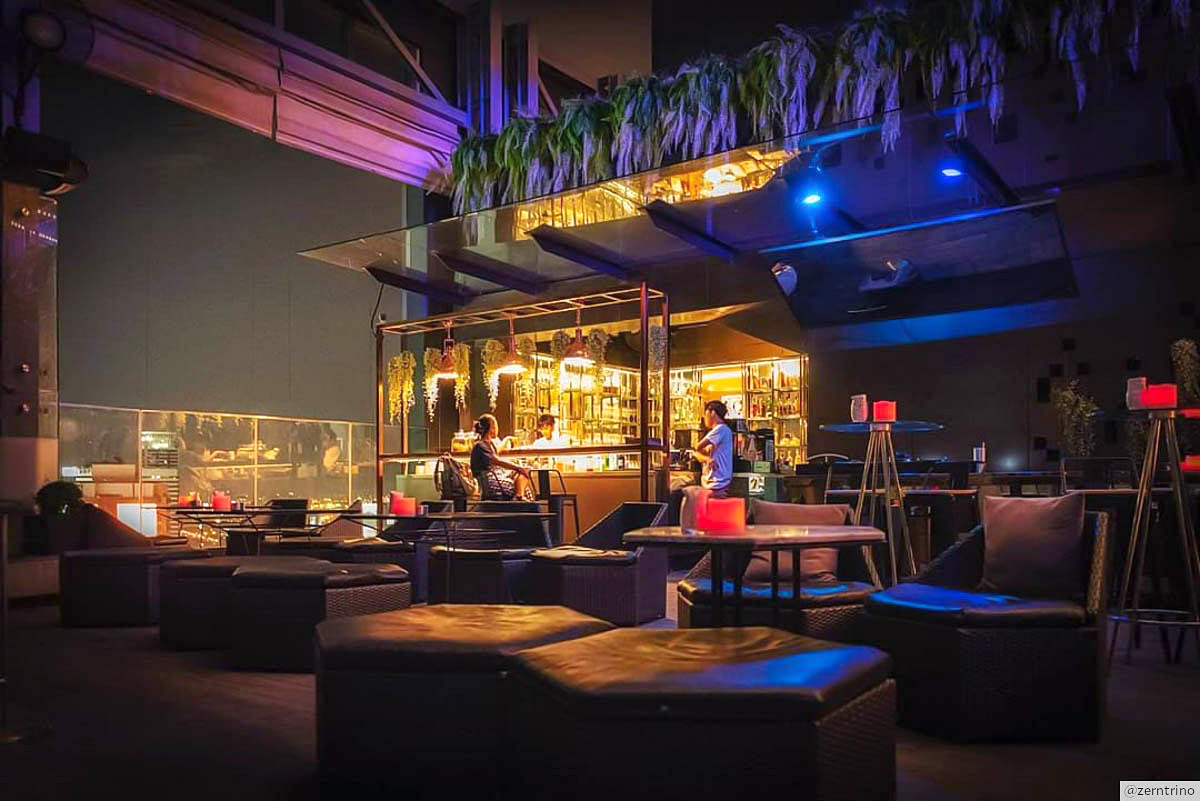 曼谷酒吧现场-屋顶-泰国夜生活-HI-SO