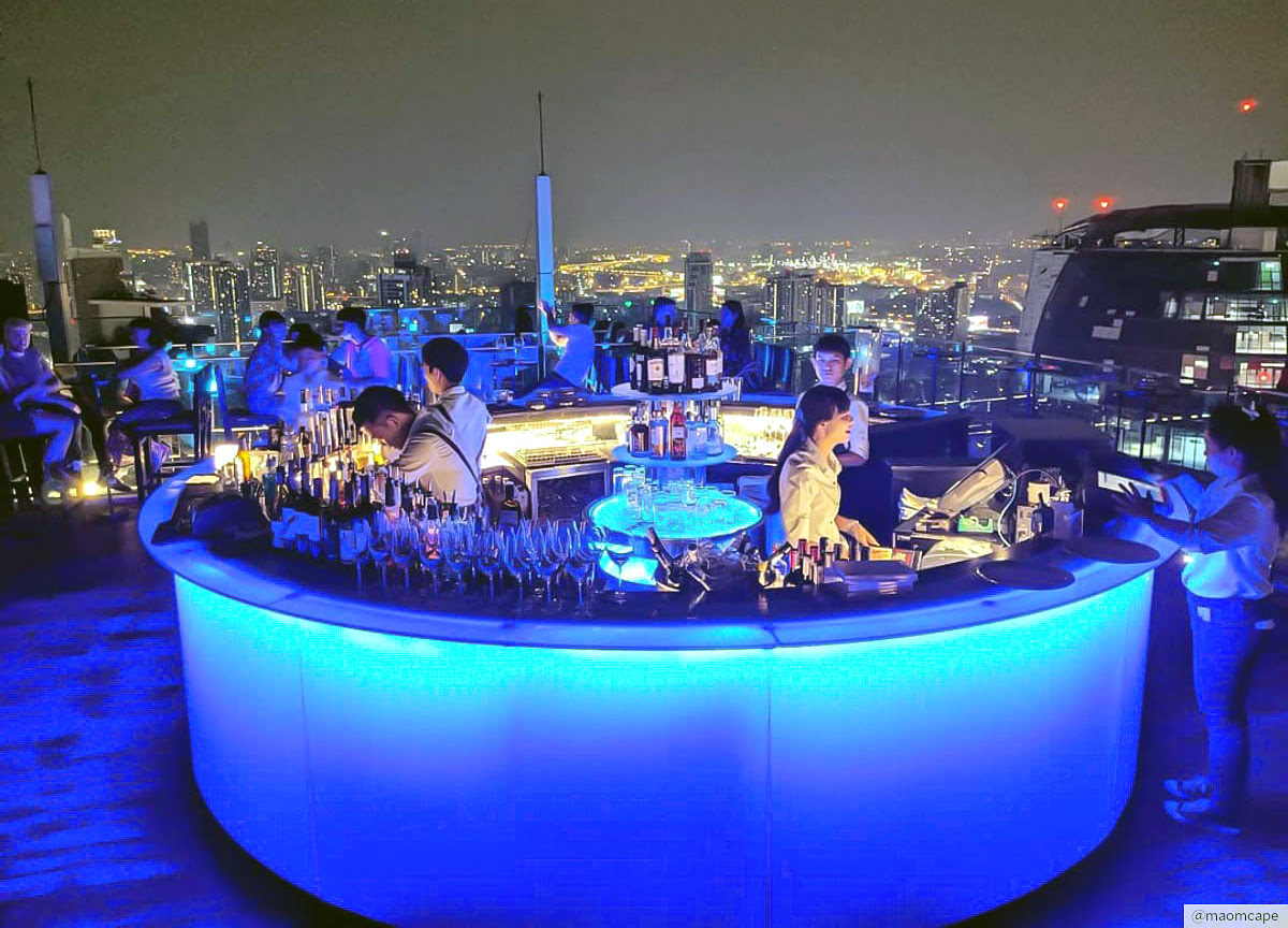 ทิวทัศน์ของบาร์ในกรุงเทพ - สถานบันเทิงยามค่ำคืนในประเทศไทย - Octave Rooftop Lounge & Bar