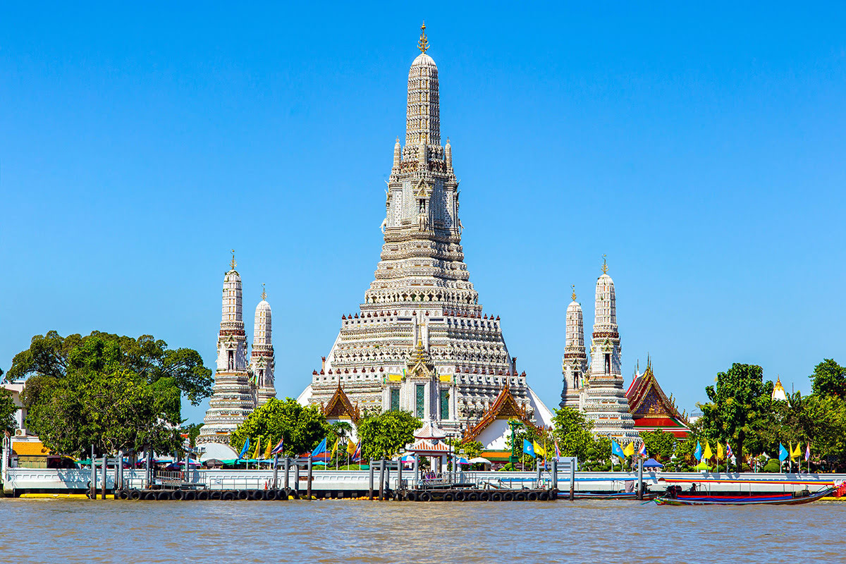 Perjalanan ke Bangkok-Thailand-Wat Arun-Chao Phraya