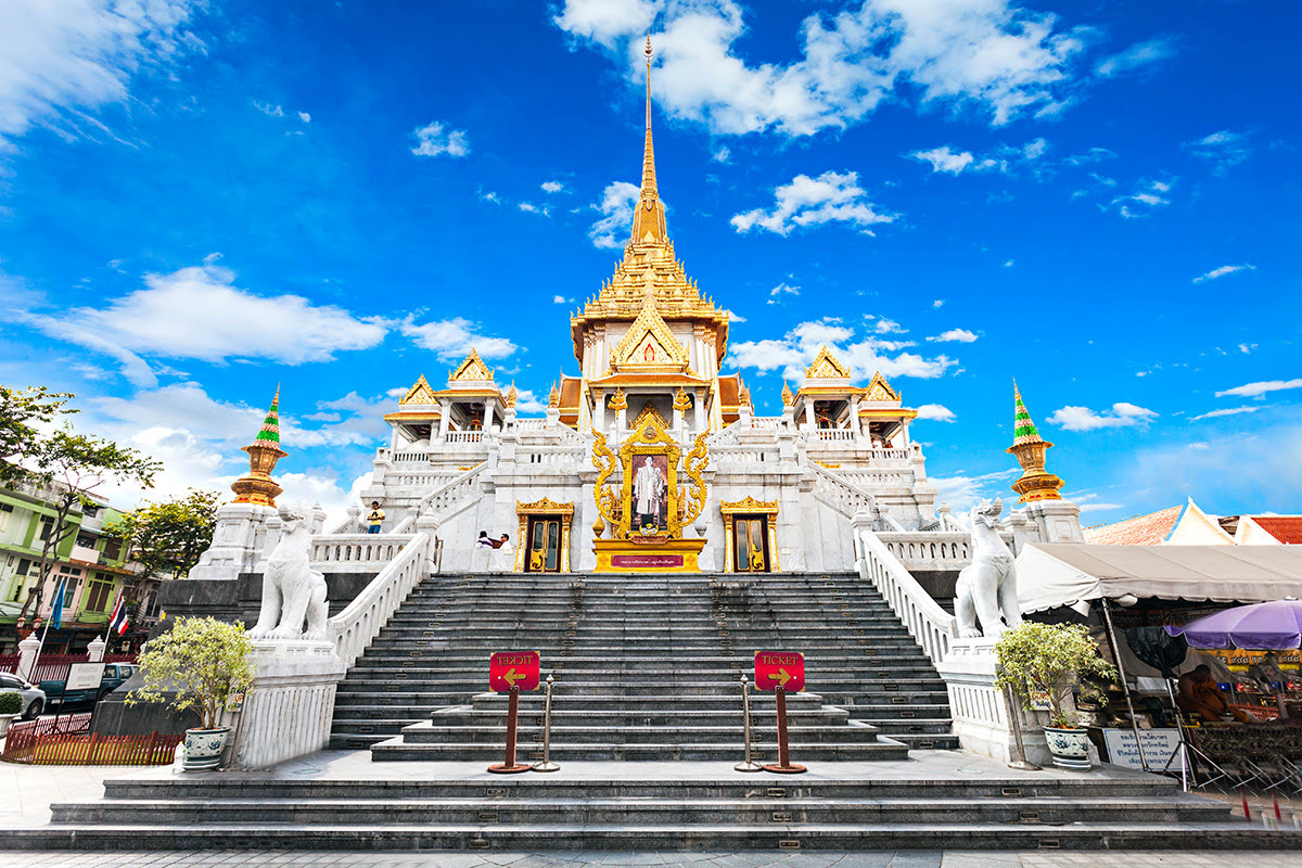 วัดไตรมิตรในกรุงเทพฯประเทศไทย วัดไตรมิตรในกรุงเทพฯประเทศไทย
