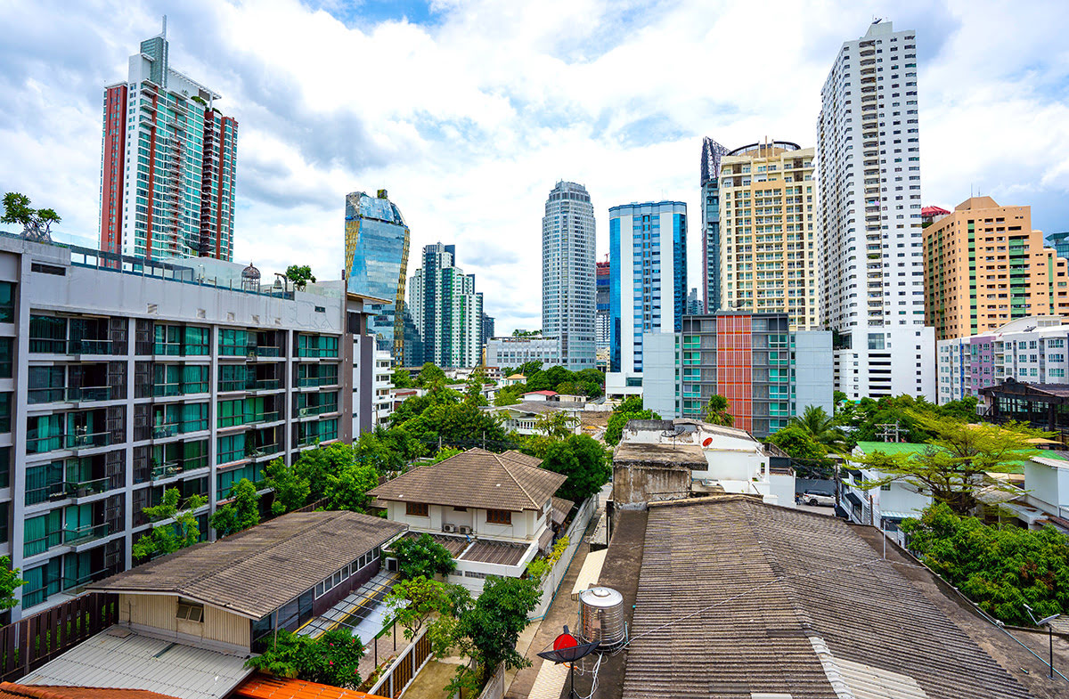 Perjalanan ke Bangkok-Thailand-tempat menginap-aerial-Sukhumvit-Silom