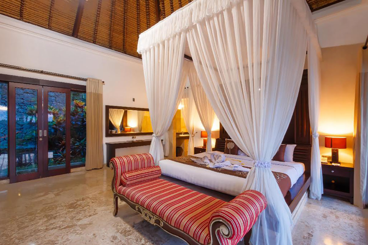 Bali-Romantic Hideaway Villas at Uluwatu