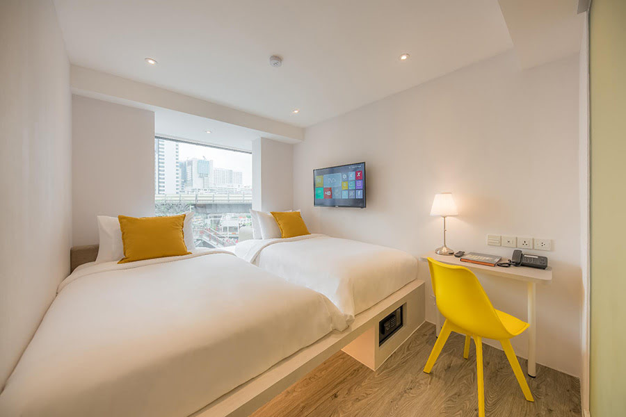 Hotels in Bangkok-YELLO Rooms Victory Monument