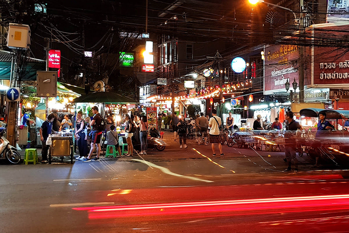 Yaowarat di malam hari