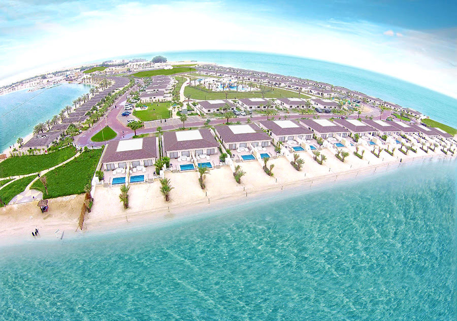 Beachfront resorts and hotels in Saudi Arabia-beaches-Dana Beach Resort Half Moon Bay Al Khobar Families only