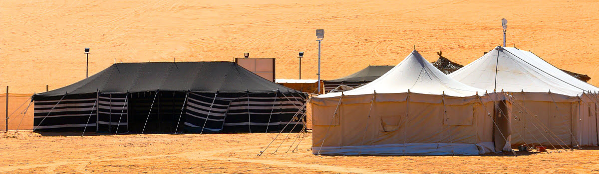 Featured photo-Bedouin tent in desert-things to do in Saudi Arabia